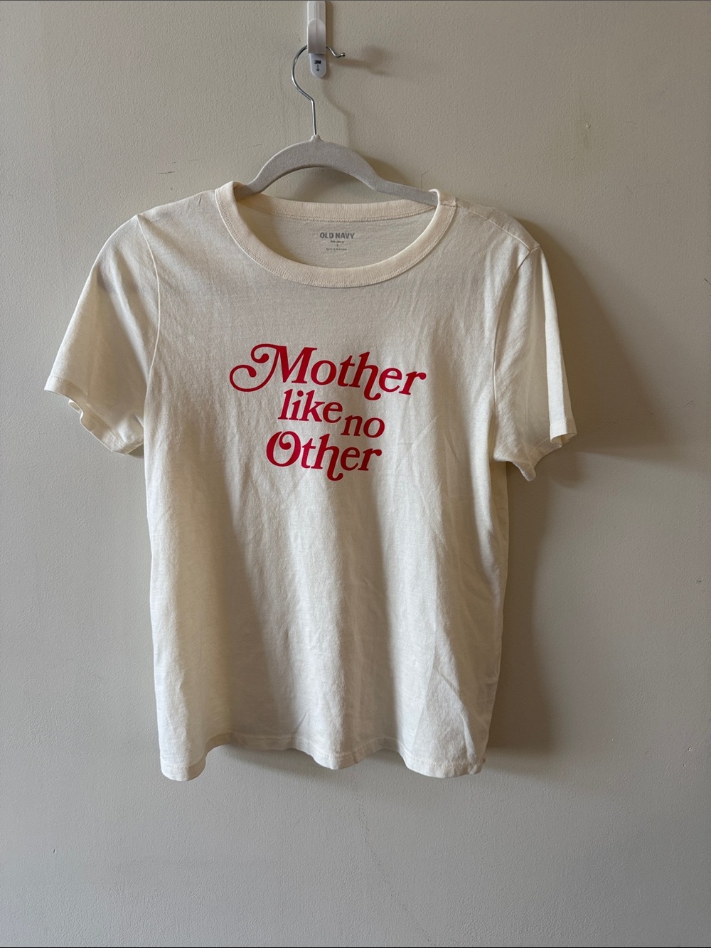 Old Navy Cream Graphic Tee with Red "Mother like no Other" Script